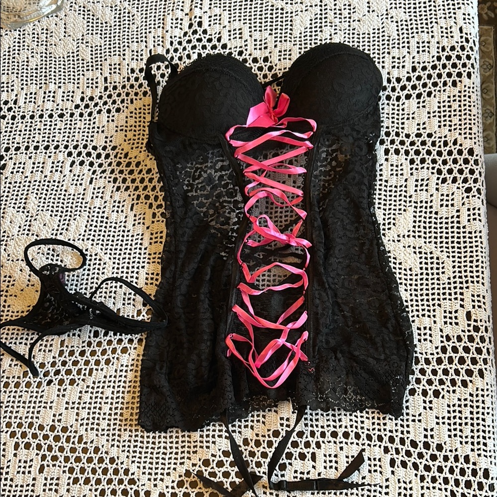 Black and Pink Lace Lingerie Set